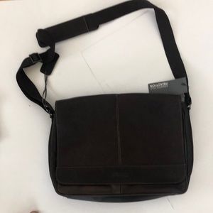 Kenneth Cole REACTION